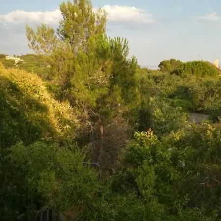 Le Clos Fleuri Kwatera prywatna Nîmes
