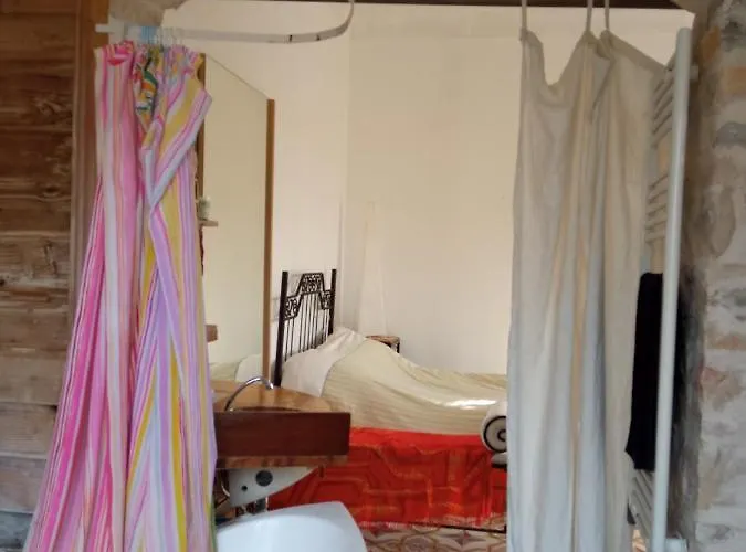 בית אירוח Le Clos Fleuri נים